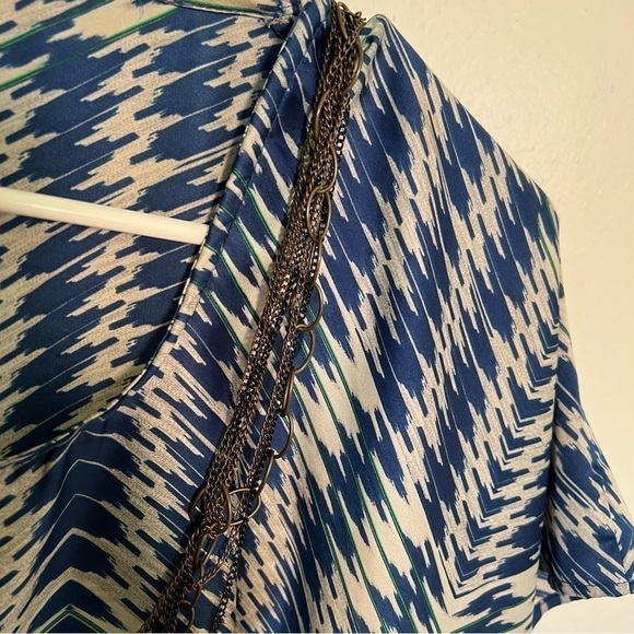 Collective Concepts Poncho Blouse Blue Geometric - Picture 9 of 13